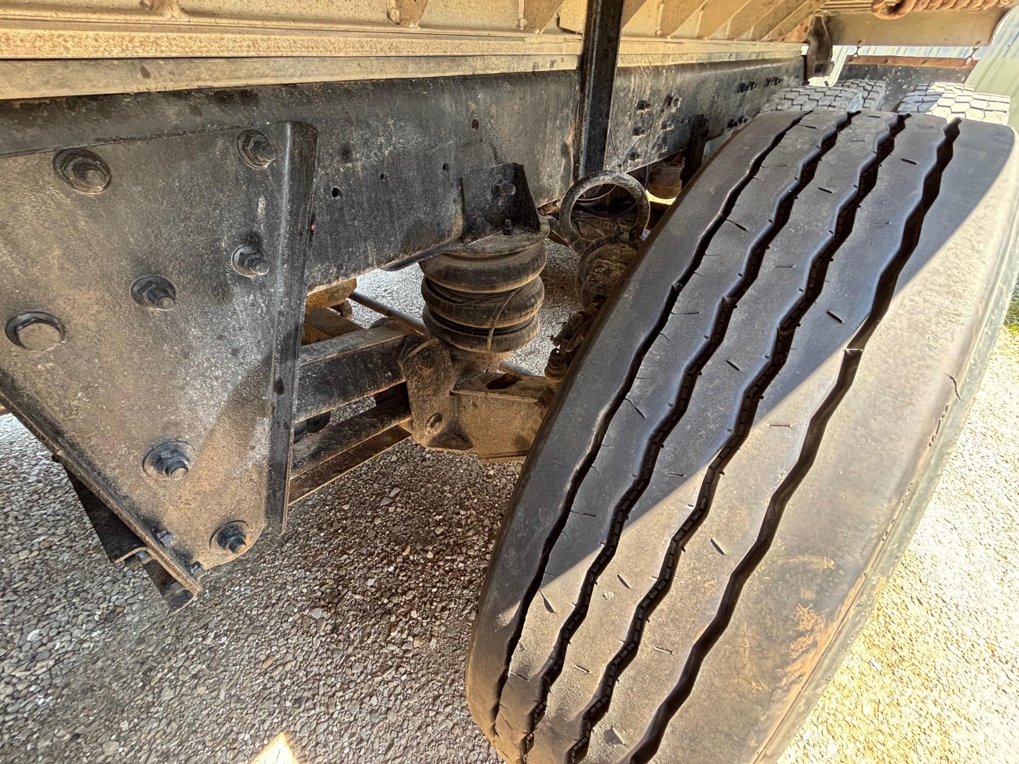 1997 MACK CL713 - Image 30